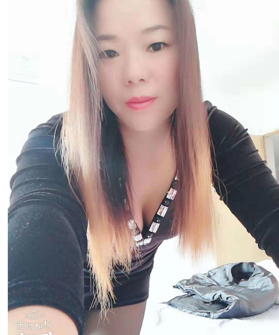 昆山世贸丰满泻火熟女